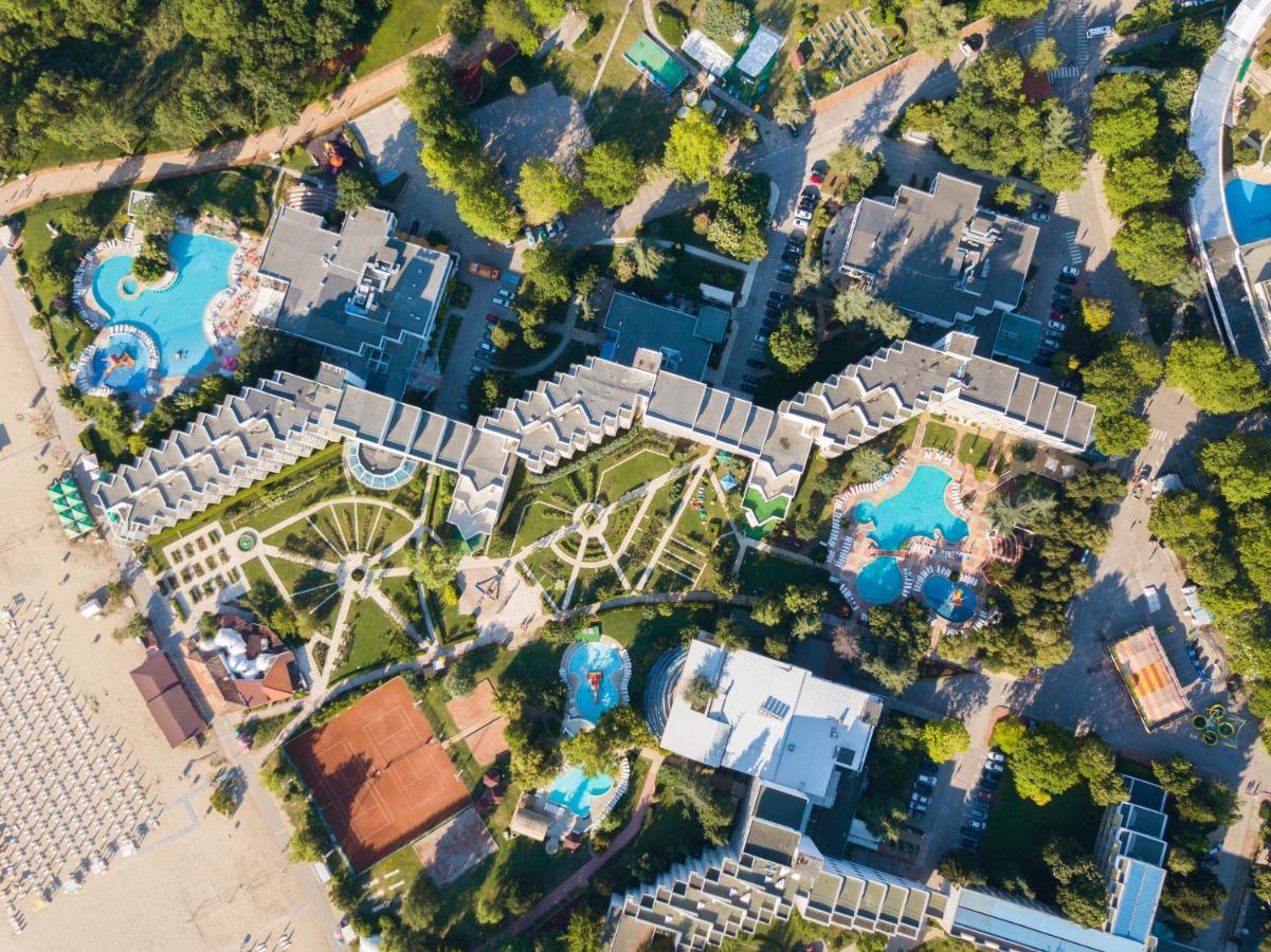 Hotel Laguna Garden 阿尔贝纳 外观 照片
