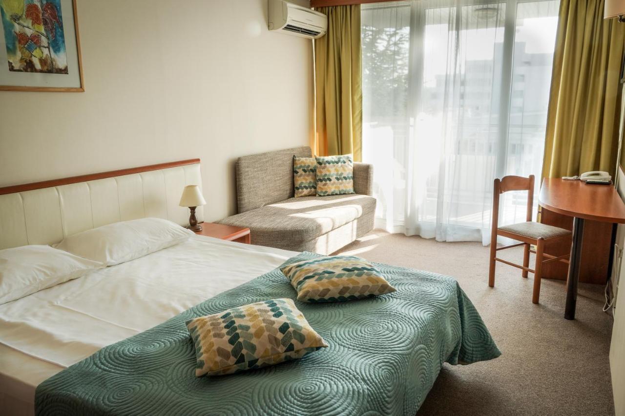 Hotel Laguna Garden 阿尔贝纳 外观 照片