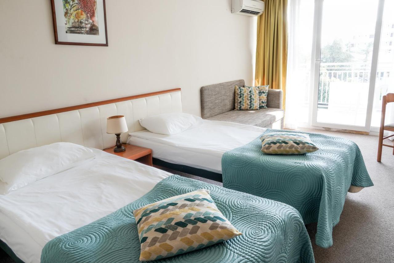 Hotel Laguna Garden 阿尔贝纳 外观 照片