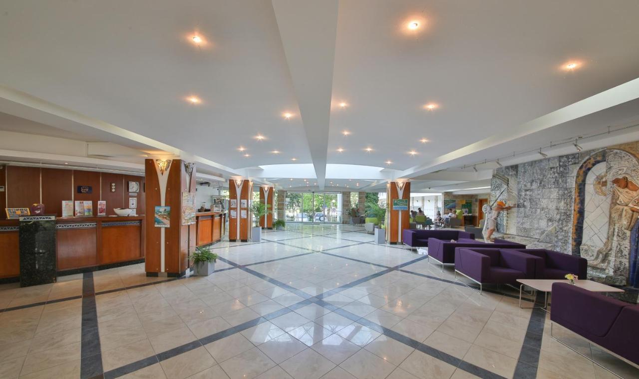 Hotel Laguna Garden 阿尔贝纳 外观 照片